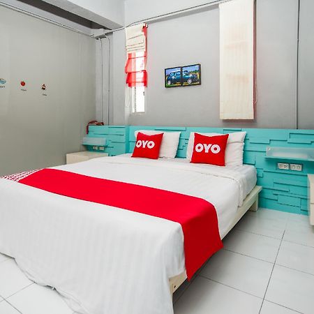 Oyo 292 The Oddy Hip Hotel Patong Buitenkant foto